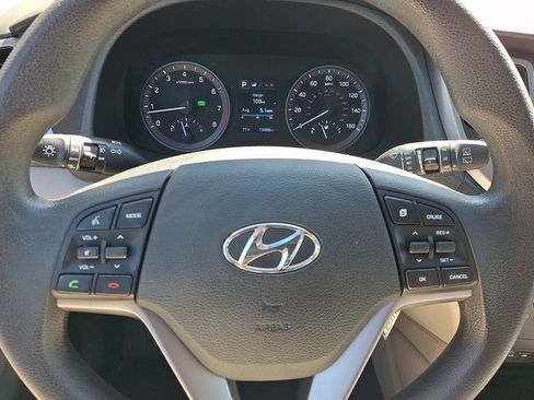 Used 2017 Hyundai Tucson SE w/ SE Popular Package 02 AWD/4WD image 19