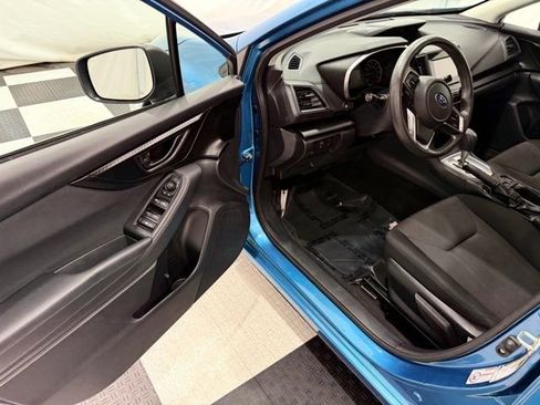 Used 2019 Subaru Impreza 2.0i Premium image 27