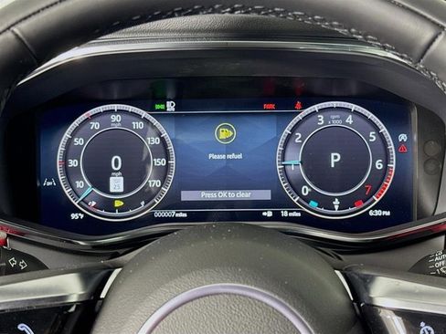 Used 2026 Jaguar F-PACE R-Dynamic S image 13