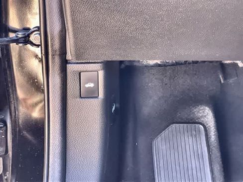 Certified 2025 Honda Accord LX image 29