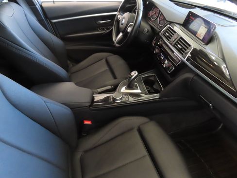 Used 2018 BMW 340i Sedan image 27