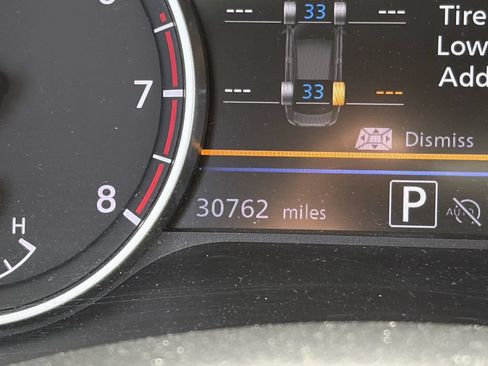 Used 2025 Nissan Sentra SV FWD image 12