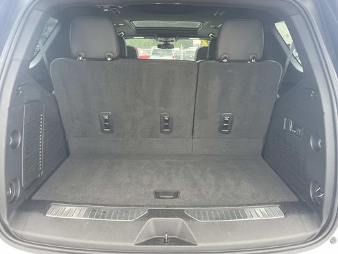 Used 2022 Chevrolet Tahoe RST w/ Luxury Package RWD image 11