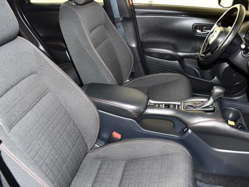 Certified 2025 Honda HR-V Sport image 41