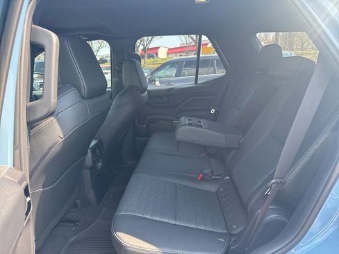 Used 2025 Toyota 4Runner TRD Sport Premium image 8