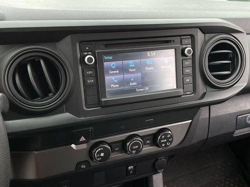 Used 2019 Toyota Tacoma SR w/ SR Convenience Package RWD image 16