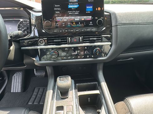 Certified 2024 Nissan Pathfinder SL w/ Cargo Package image 20