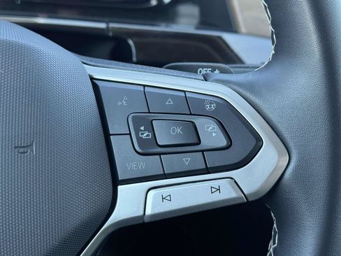 Used 2025 Volkswagen Atlas SE AWD/4WD image 22