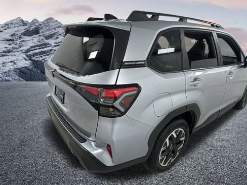New 2026 Subaru Forester Premium image 3