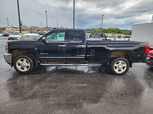Used 2016 Chevrolet Silverado 2500 LTZ AWD/4WD image 2