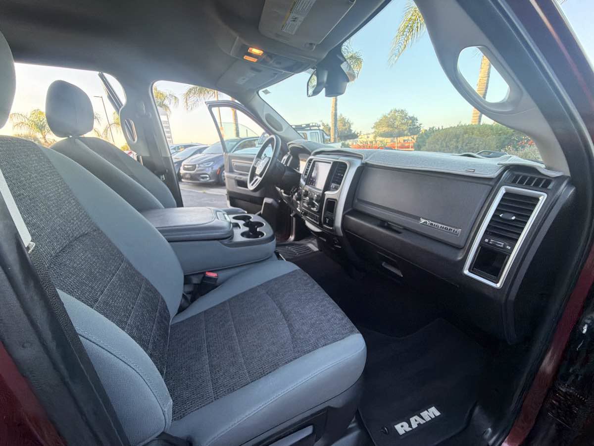 Used 2018 RAM 1500 Big Horn AWD/4WD image 27