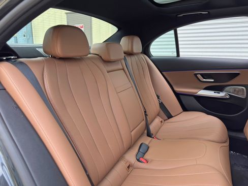 Used 2025 Mercedes-Benz E 350 4MATIC Sedan w/ Multicontour Seating Package image 48