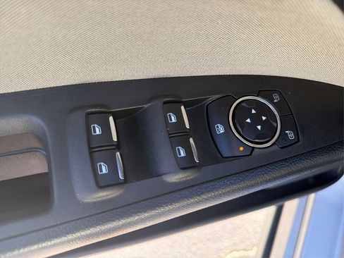 Used 2018 Ford Fusion S image 45