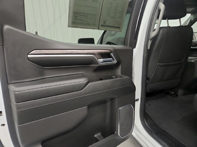 Used 2023 Chevrolet Silverado 1500 LTZ AWD/4WD image 18