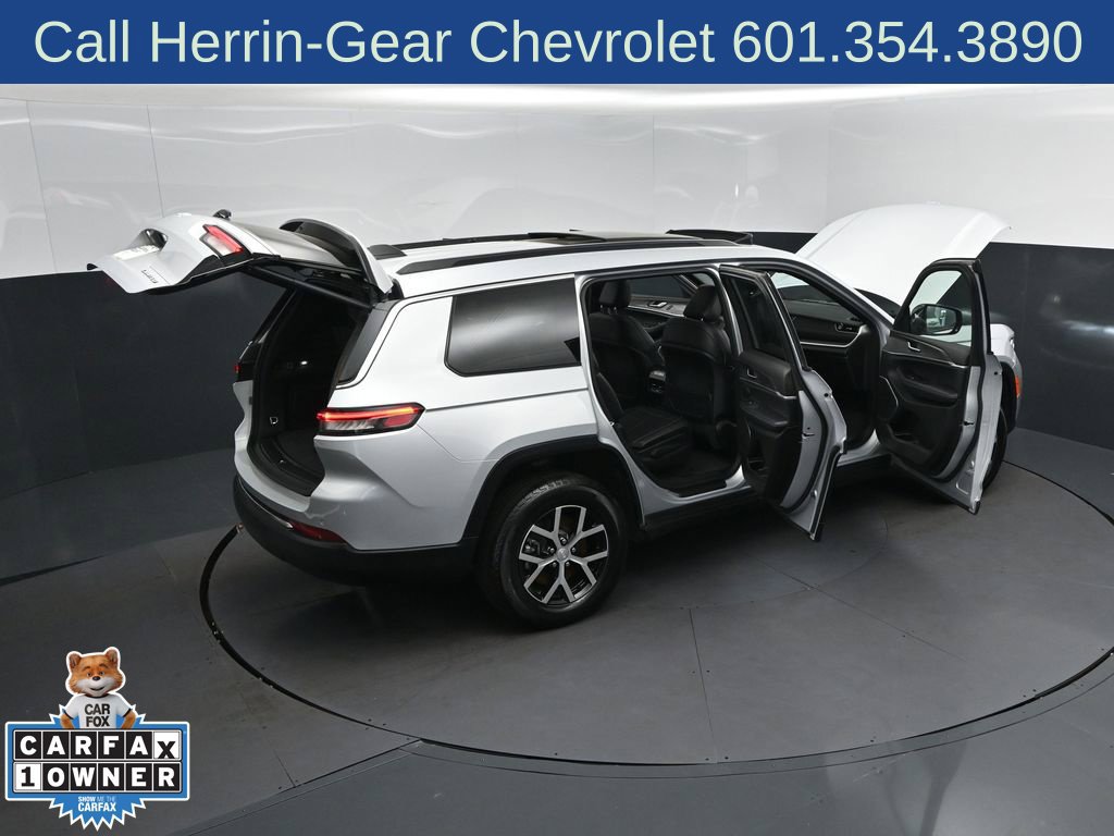 Used 2025 Jeep Grand Cherokee L Limited RWD image 49