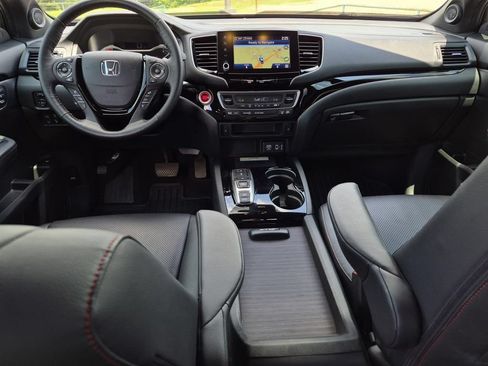 Used 2023 Honda Ridgeline Black Edition image 17