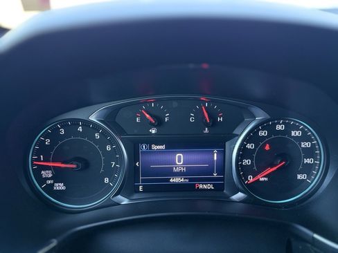 Used 2022 Chevrolet Equinox RS w/ LPO, Floor Liner Package image 14