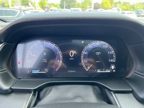 Used 2025 Jeep Grand Cherokee Altitude AWD/4WD image 26