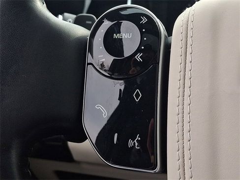 Used 2021 Land Rover Range Rover P525 Westminster Edition image 24