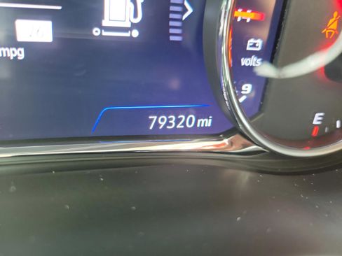 Used 2021 GMC Acadia Denali w/ Denali Technology Package FWD image 26