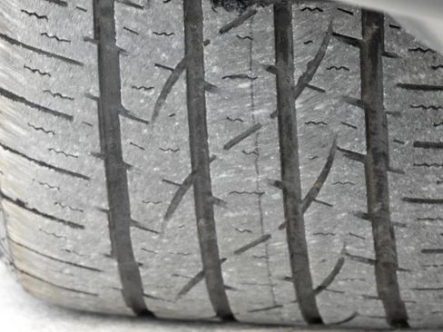 Used 2021 Toyota RAV4 LE image 30