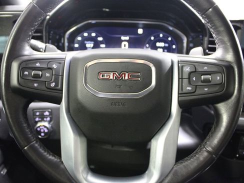 Used 2022 GMC Sierra 1500 SLT AWD/4WD image 26