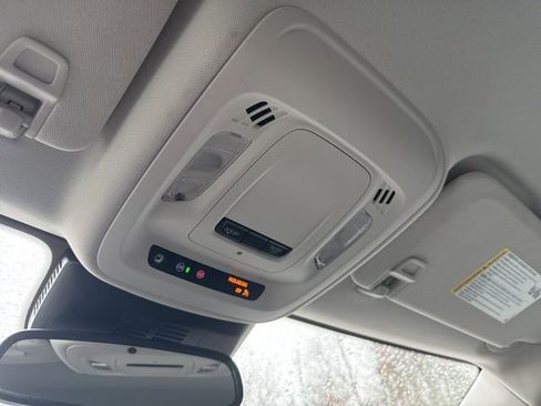 Used 2024 Buick Envision Sport Touring image 31