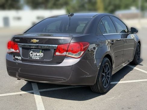Used 2015 Chevrolet Cruze LT FWD image 14