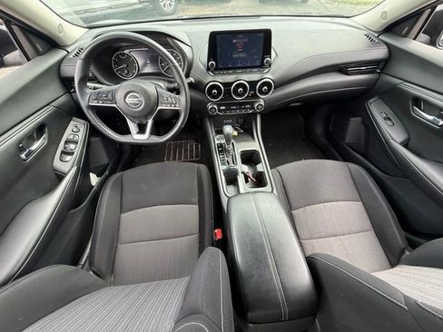 Used 2020 Nissan Sentra SV FWD image 7
