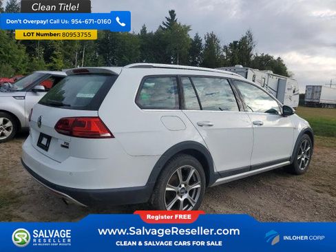 Used 2017 Volkswagen Golf Alltrack image 5