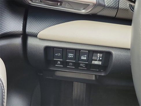 Used 2023 Subaru Forester Limited image 12