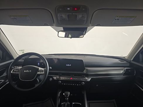 Used 2024 Kia Telluride LX image 8