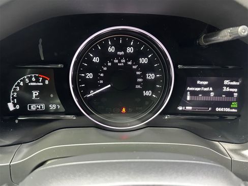 Used 2020 Honda HR-V Touring image 17