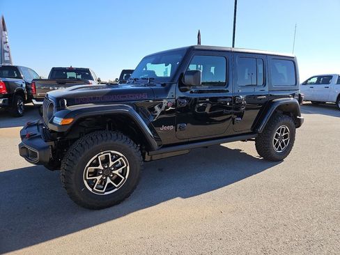 New 2026 Jeep Wrangler Unlimited Rubicon AWD/4WD image 2
