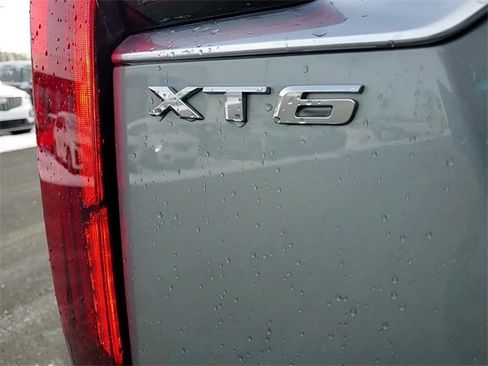 Certified 2024 Cadillac XT6 Premium Luxury w/ LPO, Floor Liner Package image 5