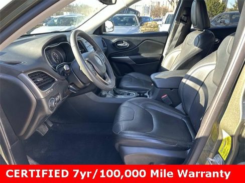 Used 2021 Jeep Cherokee Latitude Lux image 17