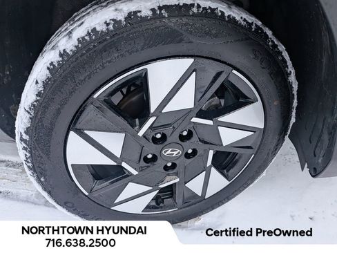 Used 2025 Hyundai Kona SEL image 46