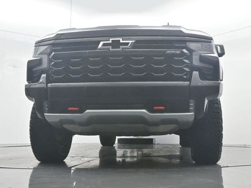 Used 2024 Chevrolet Silverado 1500 ZR2 w/ Technology Package AWD/4WD image 33