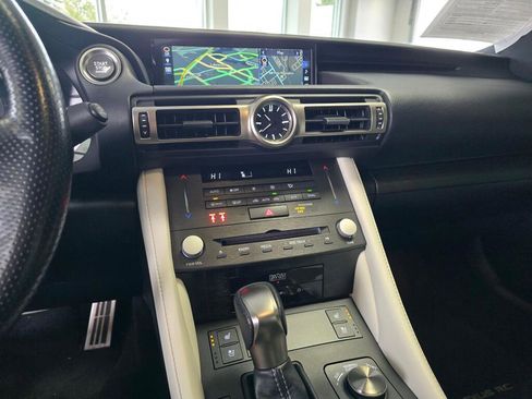 Used 2019 Lexus RC 350 F Sport w/ Accessory Package image 31