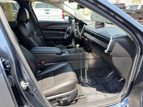 Used 2025 MAZDA CX-50 AWD 2.5 Hybrid w/ Premium Pkg image 10