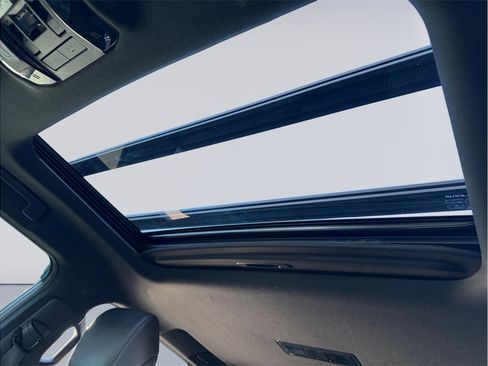 Used 2024 Lexus GX 550 image 10