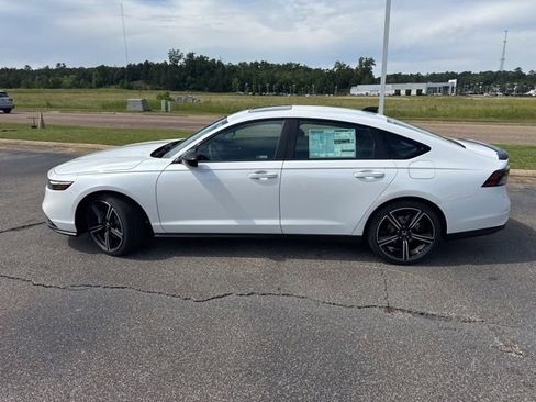 New 2026 Honda Accord Sport image 4