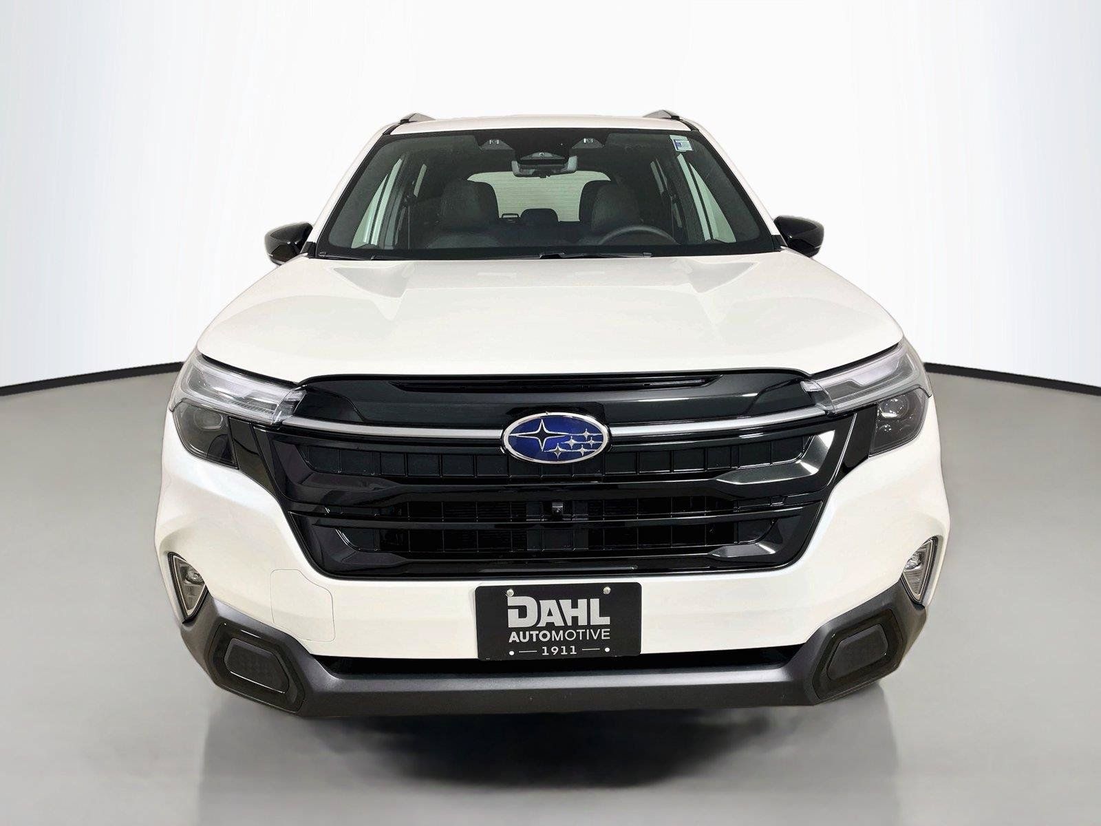 New 2026 Subaru Forester Touring AWD/4WD image 3
