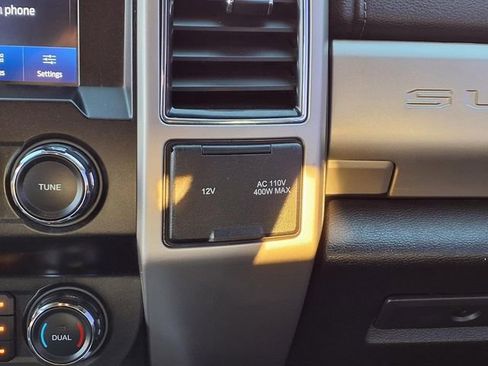 Certified 2020 Ford F450 Lariat w/ Lariat Ultimate Package image 10