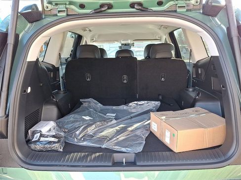 New 2026 Hyundai Ioniq 9 SEL image 17