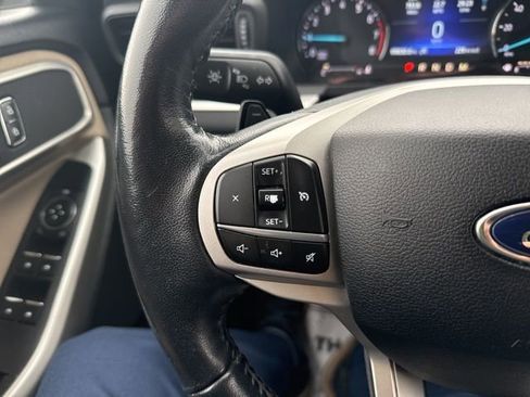 Used 2020 Ford Explorer XLT w/ Comfort Package image 20