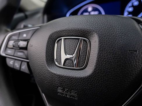 Certified 2018 Honda Accord LX image 21