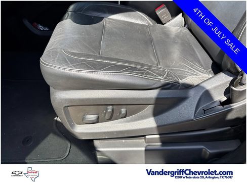 Used 2019 Chevrolet Tahoe LT RWD image 12