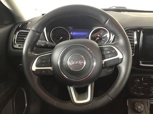 Used 2020 Jeep Compass Limited image 11