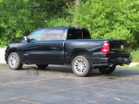 Used 2023 RAM 1500 Laramie AWD/4WD image 6